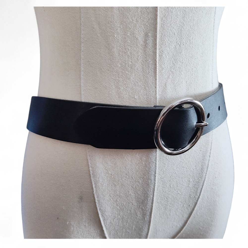 Women's Round Buckle Belt- Wild Fable Black - Womens XS -Target - Picture 3 of 8
